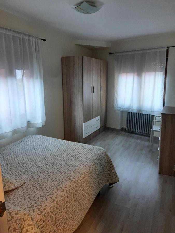 Апартаменты Piso Con Terraza En Фелечоса Экстерьер фото
