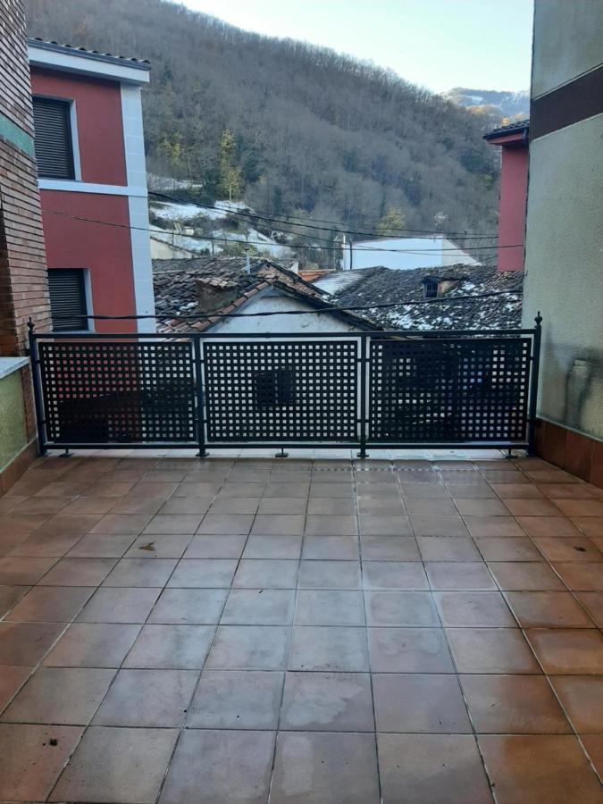 Апартаменты Piso Con Terraza En Фелечоса Экстерьер фото